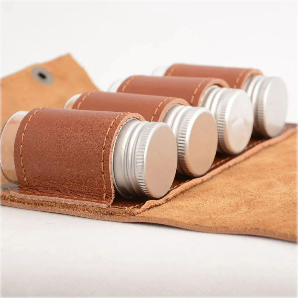 ست جا ادویه لایف کمپ 4 عددی کاور چرمی - تصویر 3